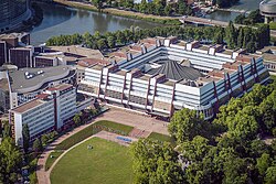 Vista aérea del Palacio de Europa en Estrasburgo