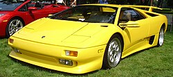 Lamborghini Diablo en color oscuro