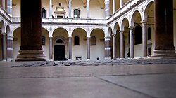 Patio interior del Palacio de la Cancillería
