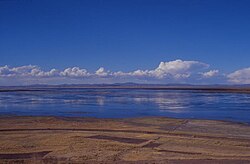 Lago Titicaca en los Andes