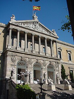 Fachada principal de la Biblioteca Nacional, Madrid