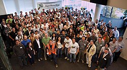 Foto de grupo de la conferencia State of the Map 2009