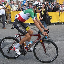 Fabio Aru en la salida de la tercera etapa del Tour de Francia en Verviers