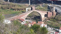 Fotografía del histórico Puente del Diablo