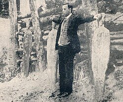 Fotografía histórica de la ejecución de un sacerdote en México