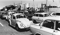 Vista general de un automóvil moderno