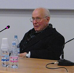 Retrato fotográfico de Luigi Luca Cavalli-Sforza en el año 2010