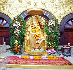 Estatua de Sai Baba de Shirdi venerado en la India.