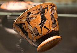 Kyathos de Nicóstenes conservado en el Museo Palacio Kynsk.