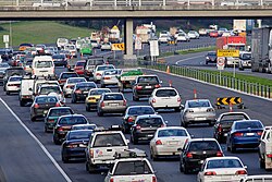 Dependencia del automóvil en zonas suburbanas