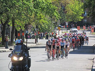 Ciclistas compitiendo en el Gran Premio de Montreal