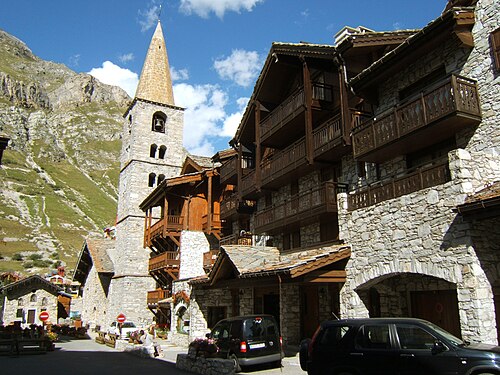 Iglesia San Bernardo en el Chemin du Chervet