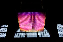 Instalación de luces NOVA en la estación