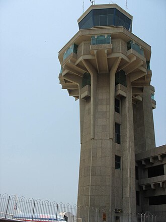 Torre de control del Aeropuerto Ernesto Cortissoz