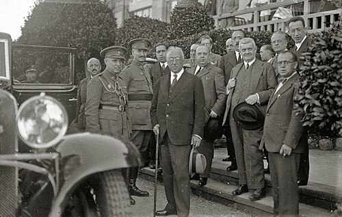 Gonzalo Queipo de Llano junto a Niceto Alcalá-Zamora e Indalecio Prieto en San Sebastián en 1932.