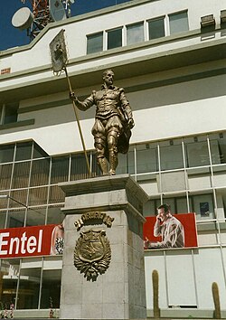 Monumento dedicado al fundador Manuel de Castro del Castillo y Padilla.