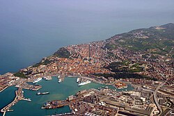 Vista panorámica de la ciudad de Ancona
