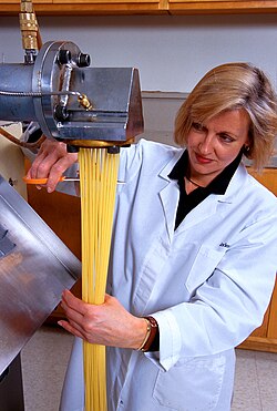 Fabricación industrial de pasta