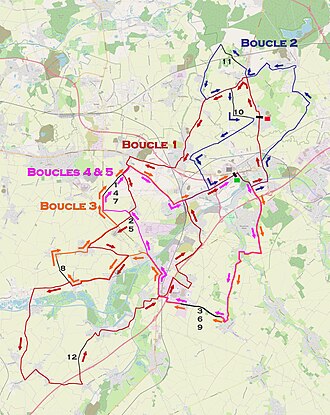 Mathieu van der Poel en el podio del Gran Premio de Denain 2019