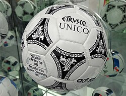 Balón Adidas Etrusco Unico