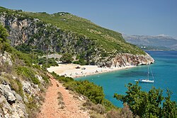 Desembocadura y unión del mar Adriático con el mar Jónico en Gjipe, Albania