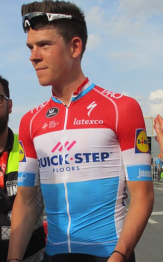 Bob Jungels celebrando su victoria