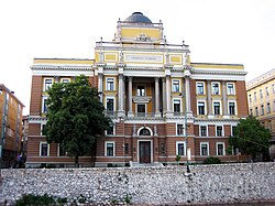 Edificio universitario