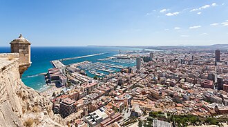 Puerto de Alicante visto desde el Castillo de Santa Bárbara