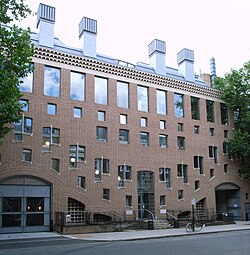Escuela de Estudios Eslavos y de Europa del Este (SSEES)