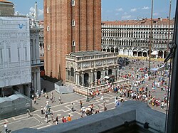 La Loggetta del Campanario de San Marcos en Venecia