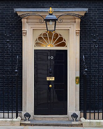 Fachada exterior del número 10 de Downing Street