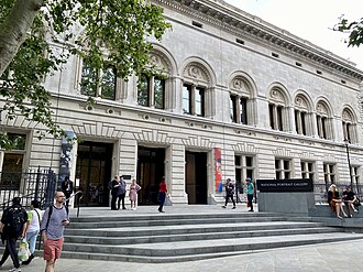 Vista general de la entrada de la National Portrait Gallery