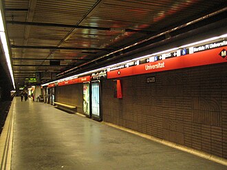 Andén de la estación Universitat del Metro de Barcelona