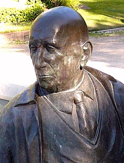 Homenaje a Jorge Guillén y a la Infancia en la Plaza de Poniente, Valladolid