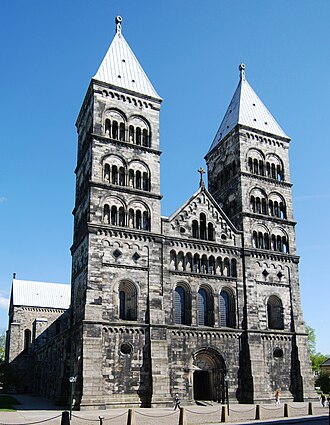 Vista general exterior de la catedral de Lund