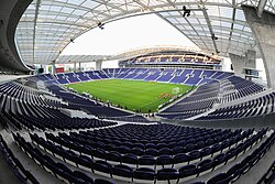 Vista general del Estadio do Dragão en Oporto
