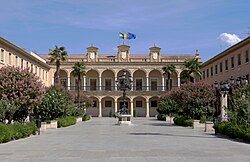Casa consistorial de Guadix en la plaza de la Constitución