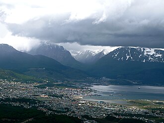 Ushuaia, Argentina, ejemplo de ciudad de clima oceánico subpolar