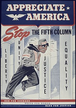 Cartel de propaganda estadounidense que caricaturiza a la quinta columna durante la Segunda Guerra Mundial