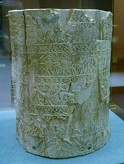 Vaso etrusco con representación de la falange hoplítica
