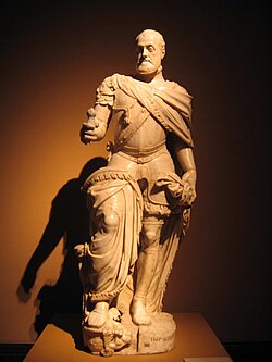 Escultura de Carlos V en el Museo del Prado.