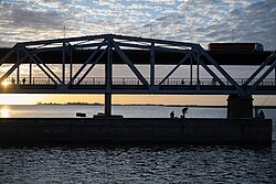Infraestructura de puentes sobre el río Santa Lucía