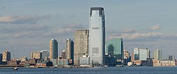 Vista urbana de Jersey City desde el puerto
