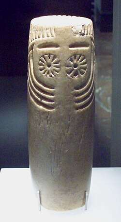 Representación de un ídolo oculado calcolítico.