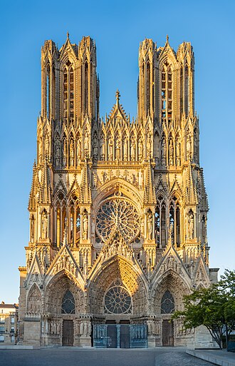 Vista general de la Catedral de Reims