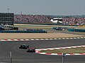 Monoplazas compitiendo en el Circuito de Nevers Magny-Cours