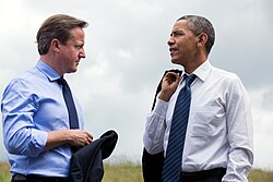 David Cameron junto a Barack Obama en la cumbre del G8