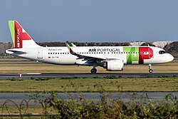 Aeronave de TAP Air Portugal en aeropuerto