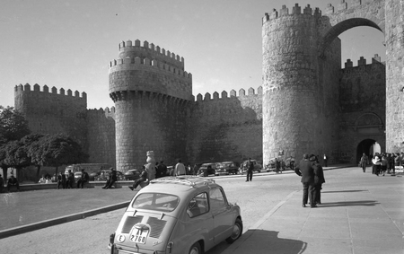 Vista histórica de Ávila en 1957