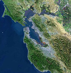 Vista general que ilustra las características geográficas del área urbana de San Francisco.